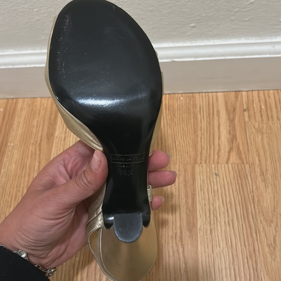 Vintage MARC JACOBS gold heels. Size 39.5 - Picture 9 of 10